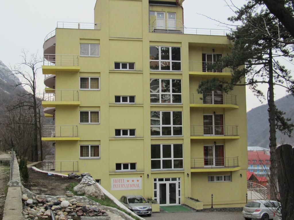 Hotel International Băile Herculane Exteriör bild